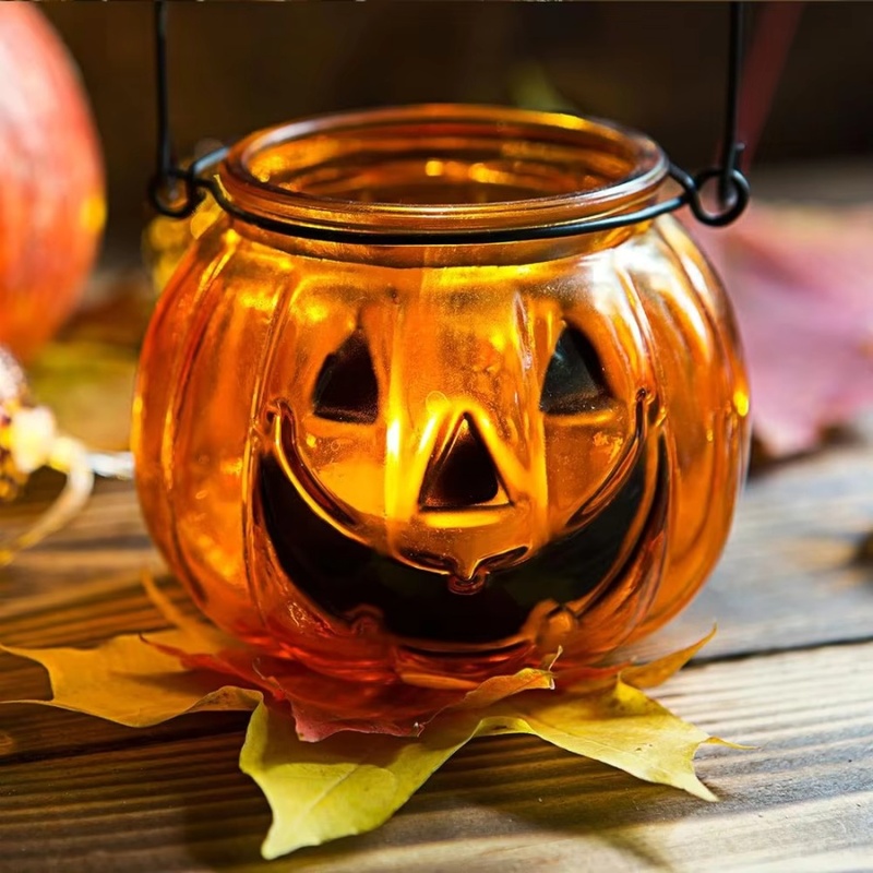 ハロウィン用パンプキンガラスキャンドルホルダー（金属製ハンド - Candle Supplies Glass Jars のレビューと価格